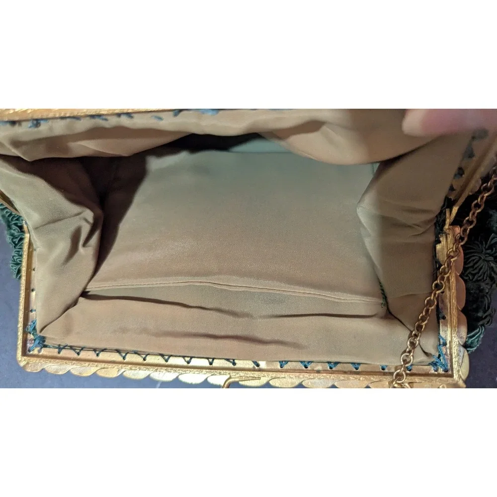 Vintage Emerald Green Pom-Pom Cordé Tapestry Handbag‎ Gold Frame